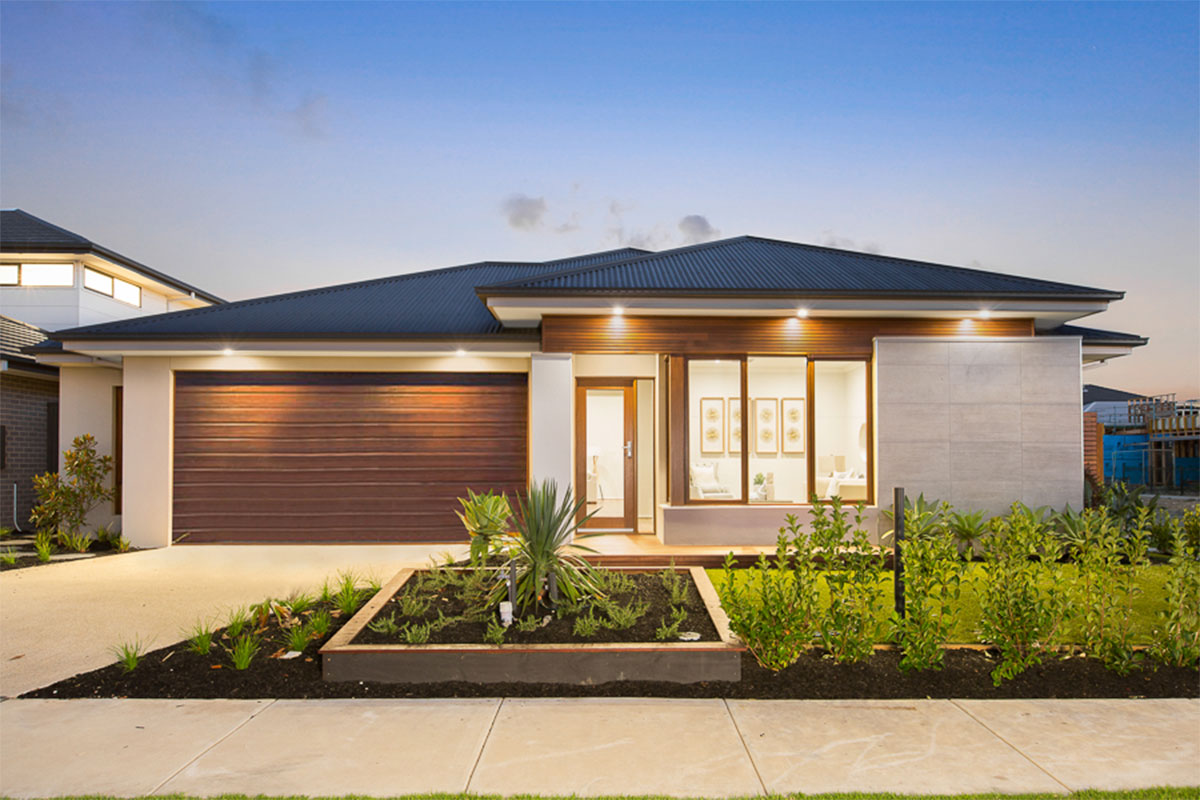 Clyde North, VIC – Zoned living